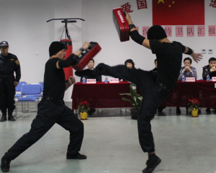 保安需具備果斷的性格及其較強(qiáng)的自制能力